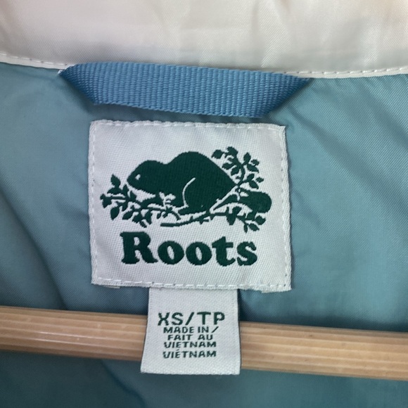 Roots XS Puffer Vest - Picture 2 of 14